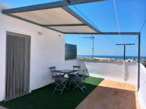 Apartamento con terraza compartida vistas al mar